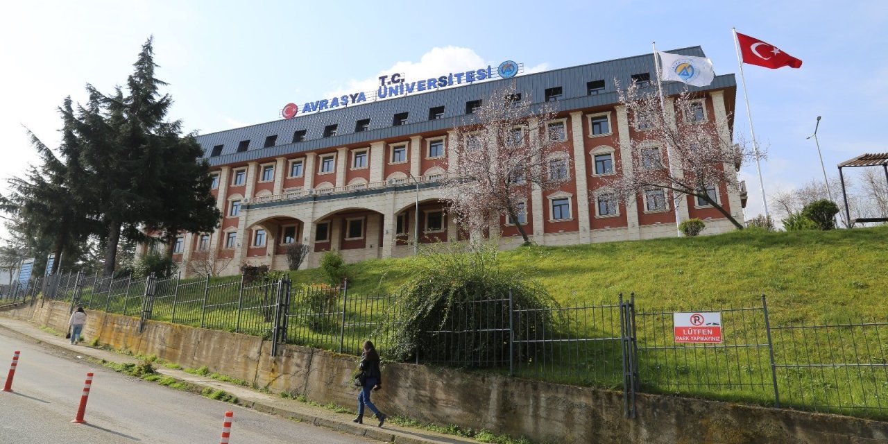 Ek yerleştirmelerde rekor Avrasya Üniversitesi’nin