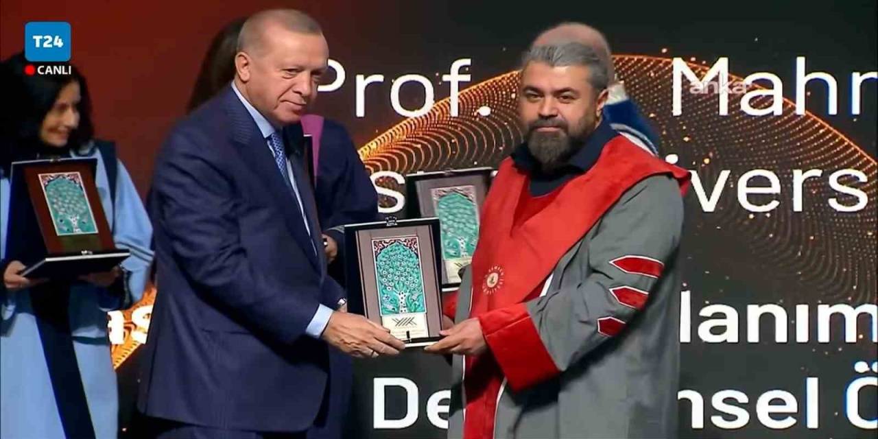 Cumhurbaşkanı Erdoğan’dan Samü’ye Yök 2025 Üstün Başarı Ödülü