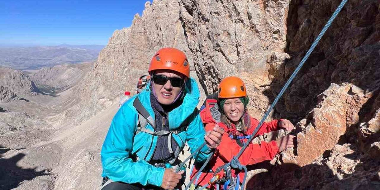 Denizlili Dağcılar Kaldı Ve Sulağankaya Zirvelerine Tırmandı