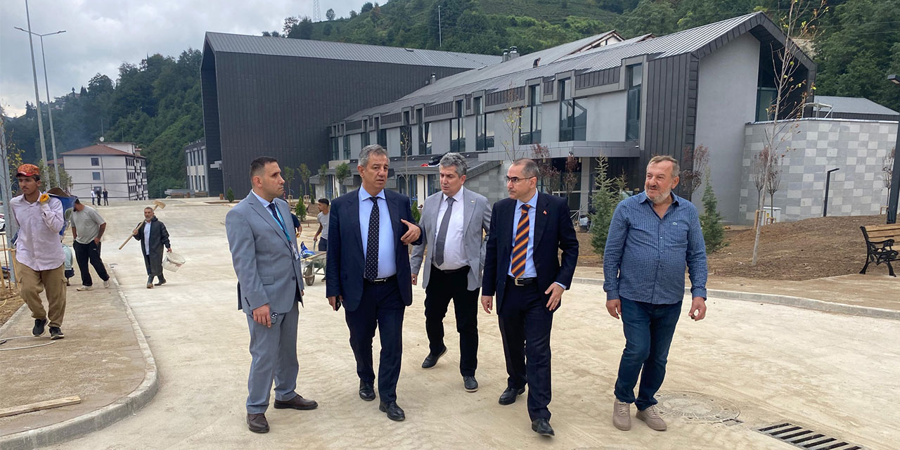 Sağlık Bakanlığı'ndan Güneysu Tenzile Erdoğan Devlet Hastanesi'ne Ziyaret