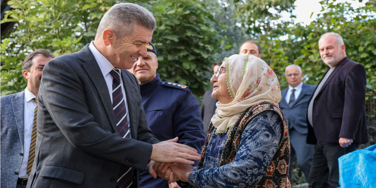 Artvin Valisi Ergün, Yusufeli’nde köylülerle bir araya geldi