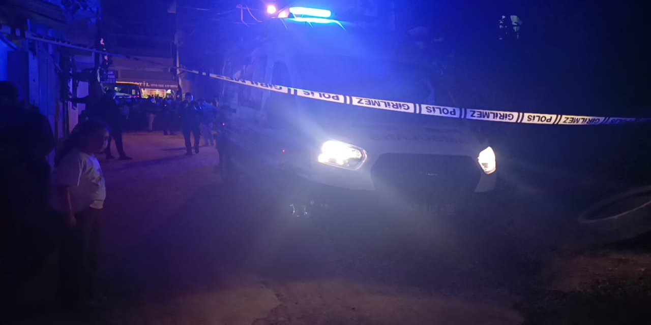 Eski eşini, kayınvalidesini öldürüp üvey kızını yaraladıktan sonra intihara kalkıştı