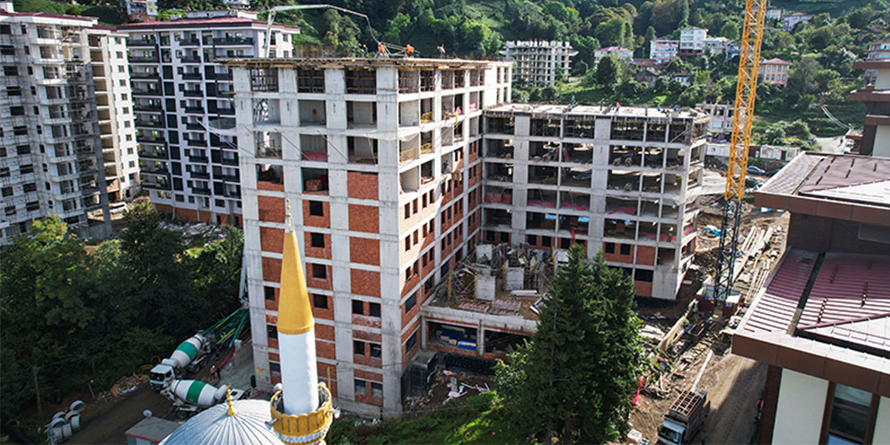 Rize’de 11 Katlı 600 Kişilik Öğrenci Yurdu İnşaatında Yüzde 40 Tamamlandı