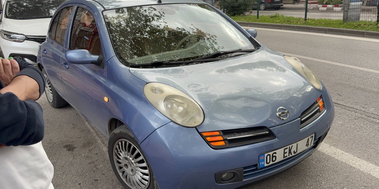 Samsun'da otomobil yayalara çarptı: 2 yaralı