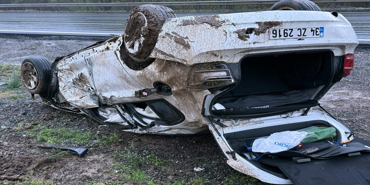 Anadolu Otoyolu’nda korkutan kaza, takla atan otomobil hurdaya döndü: 1 yaralı