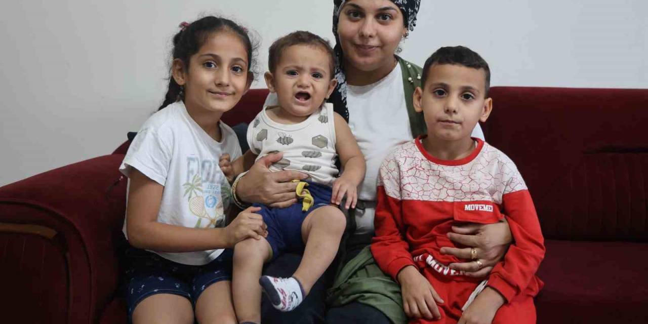 Kışı Ailesiyle Birlikte Yeni Yuvasında Geçirecek Olmanın Mutluluğunu Yaşayan Depremzede Kadın: "Evim Hayallerimizden Bile Daha Güzel"