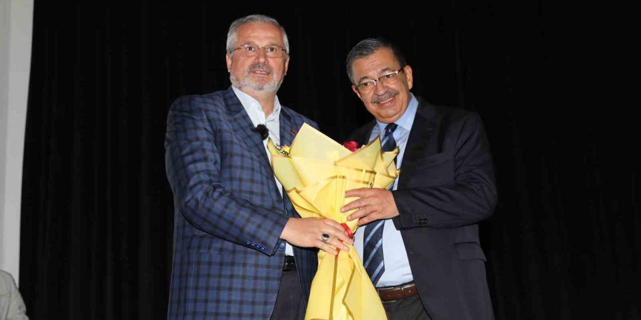 Yazar Hayati İnanç, Bafralılar İle ‘Aile’ Konulu Konferansta Buluştu