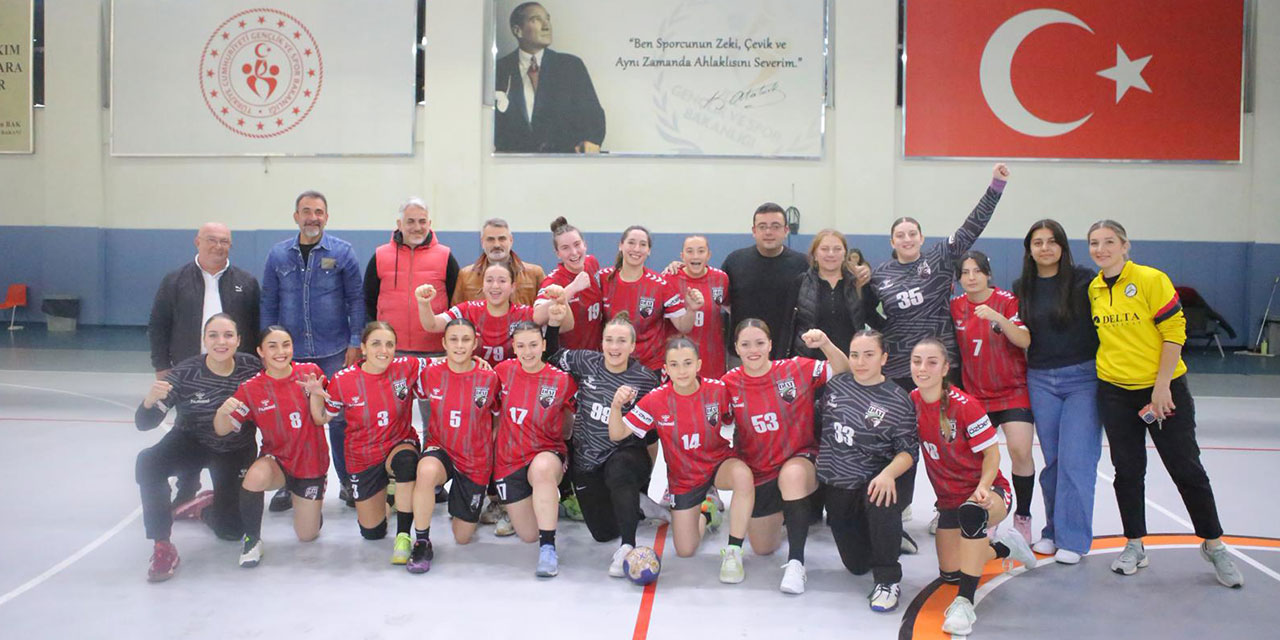 Rize’nin Kızları Sporda Yüz Akı! Ardeşen Belediyesi SK Sinop Karşısında Kazandı!