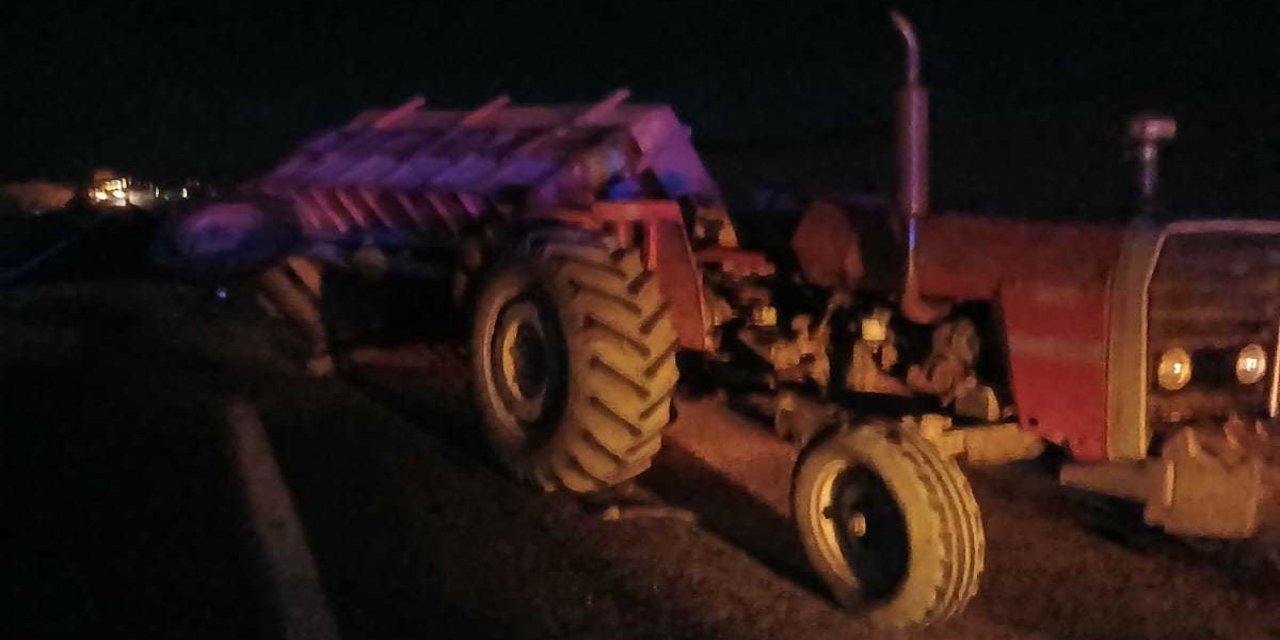Otomobil traktöre çarptı: 6 yaşındaki Aziz öldü, 3 yaralı