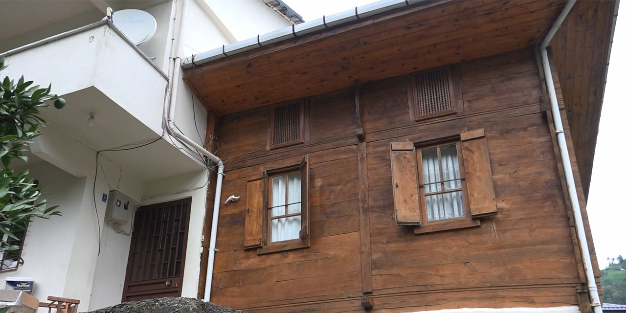 Rize'de hatırası var dediler, baba evini yıkmadan ekleme yaptılar