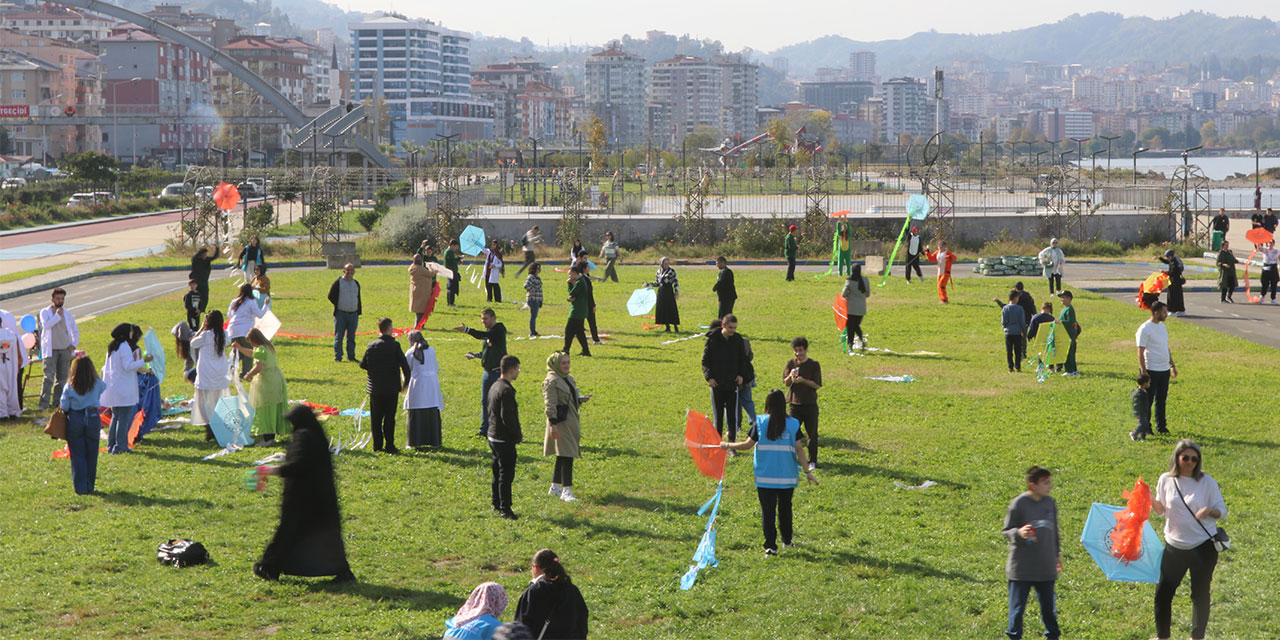 Rize'de "Geleneksel Uçurtma Şenliği" düzenlendi