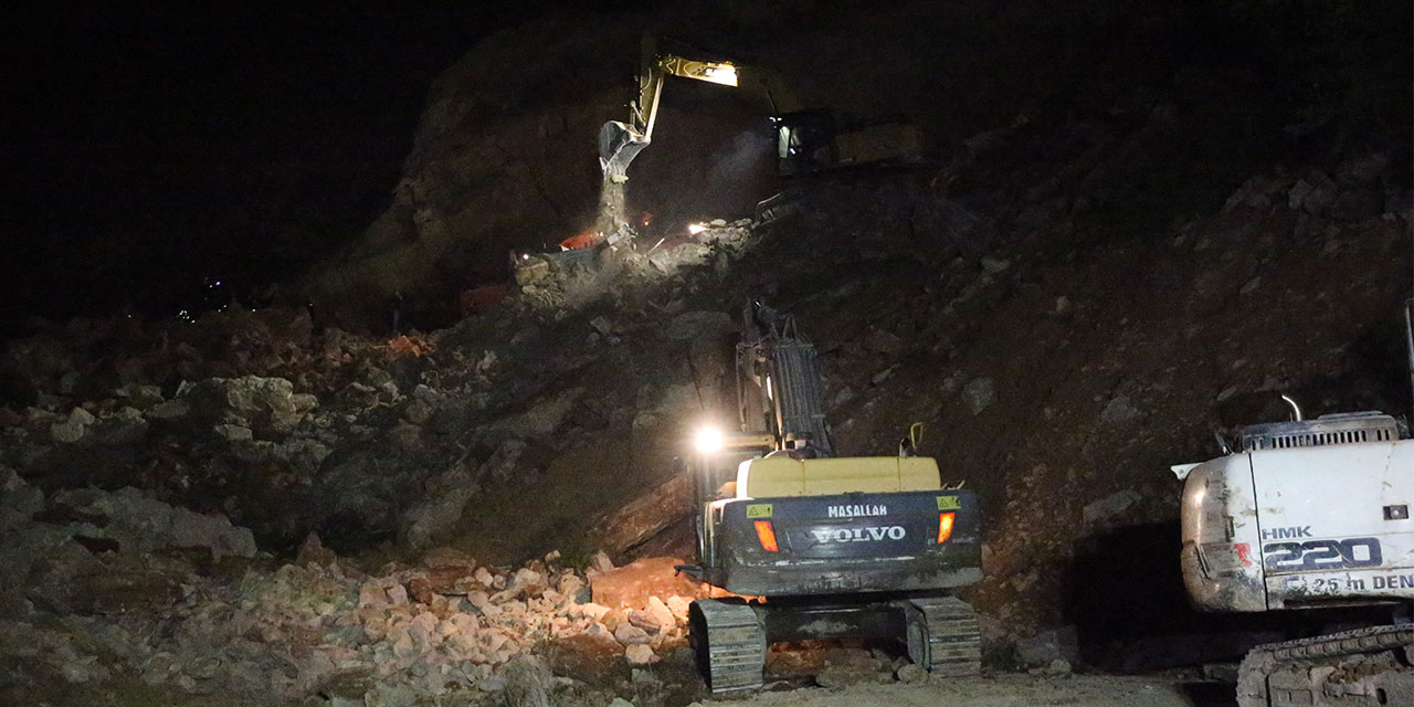 Göçük altında kalan bir kişinin cansız bedeni çıkarıldı