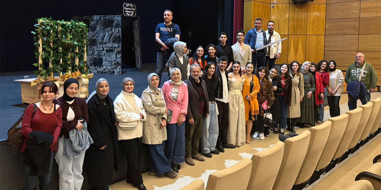 "Romeo & Juliet" Rize'de Ayakta Alkışlandı