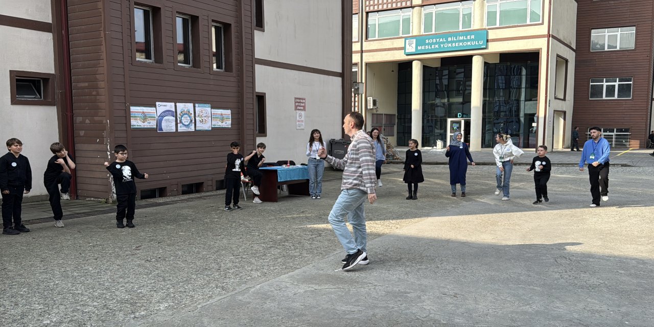 Rize'de "Şekere Karşı Hareket Et" etkinliği düzenlendi