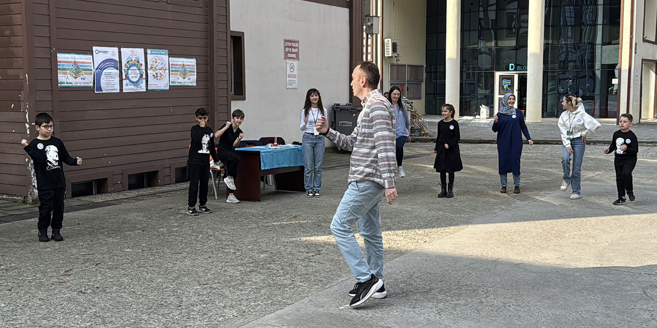 Rize'de "Şekere Karşı Hareket Et" etkinliği düzenlendi