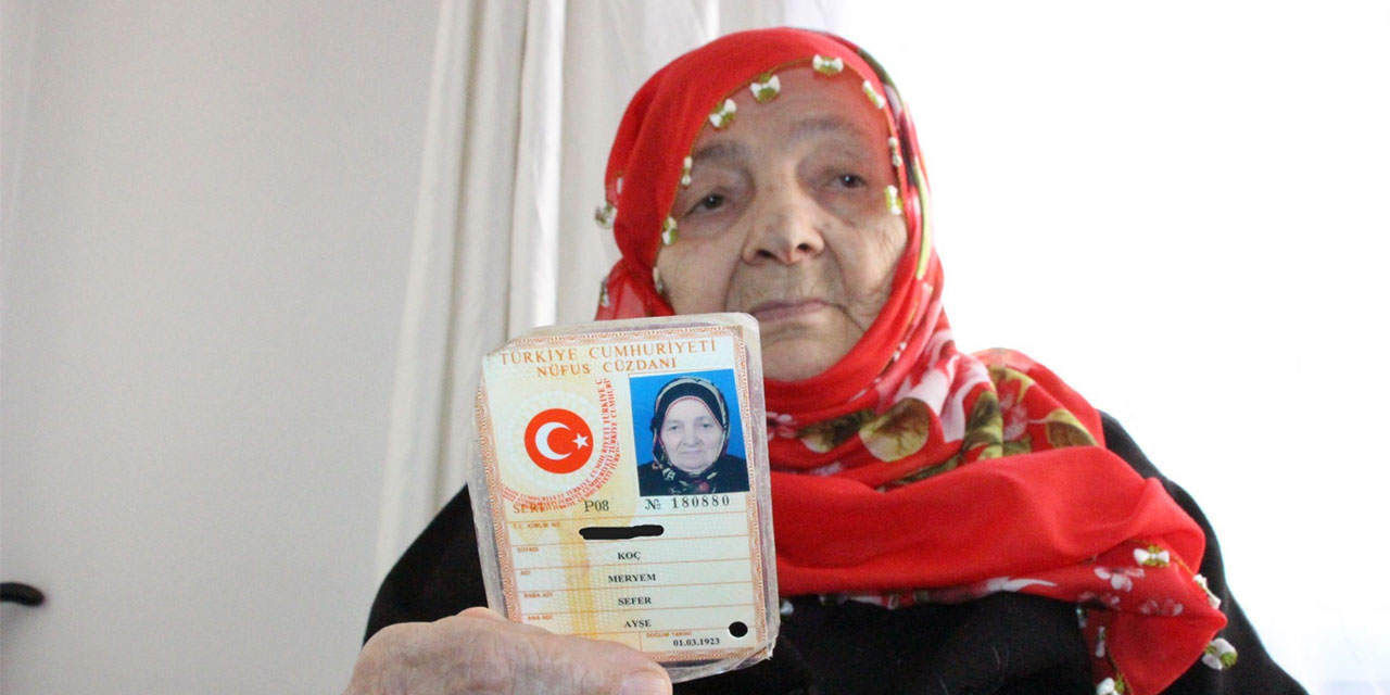 102 yaşında yeni kimliğine kavuştu
