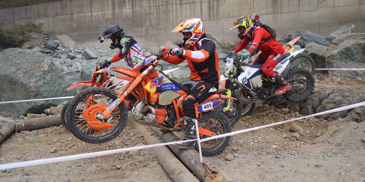 Rize'de taş ocağında spor turizmi