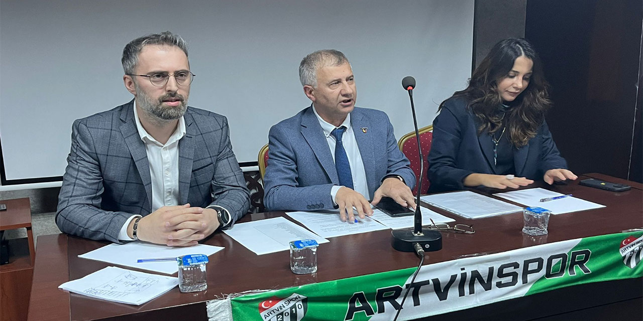 Artvinspor Kulübü Başkanı Yıldırım, 3. kez güven tazeledi