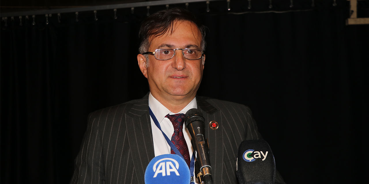 Rize Muhtarlar Federasyonu Başkanlığına Remzi Güzel yeniden seçildi