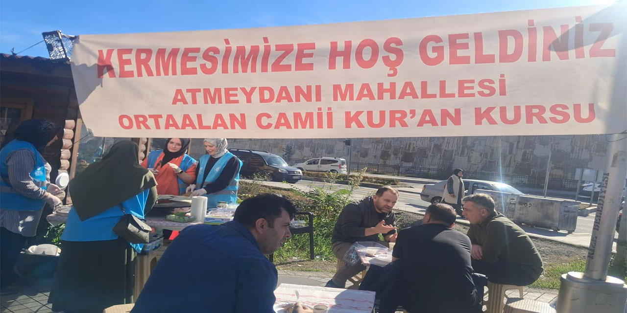 Rize'de "Hayır Çarşısı" Gazze İçin Açıldı