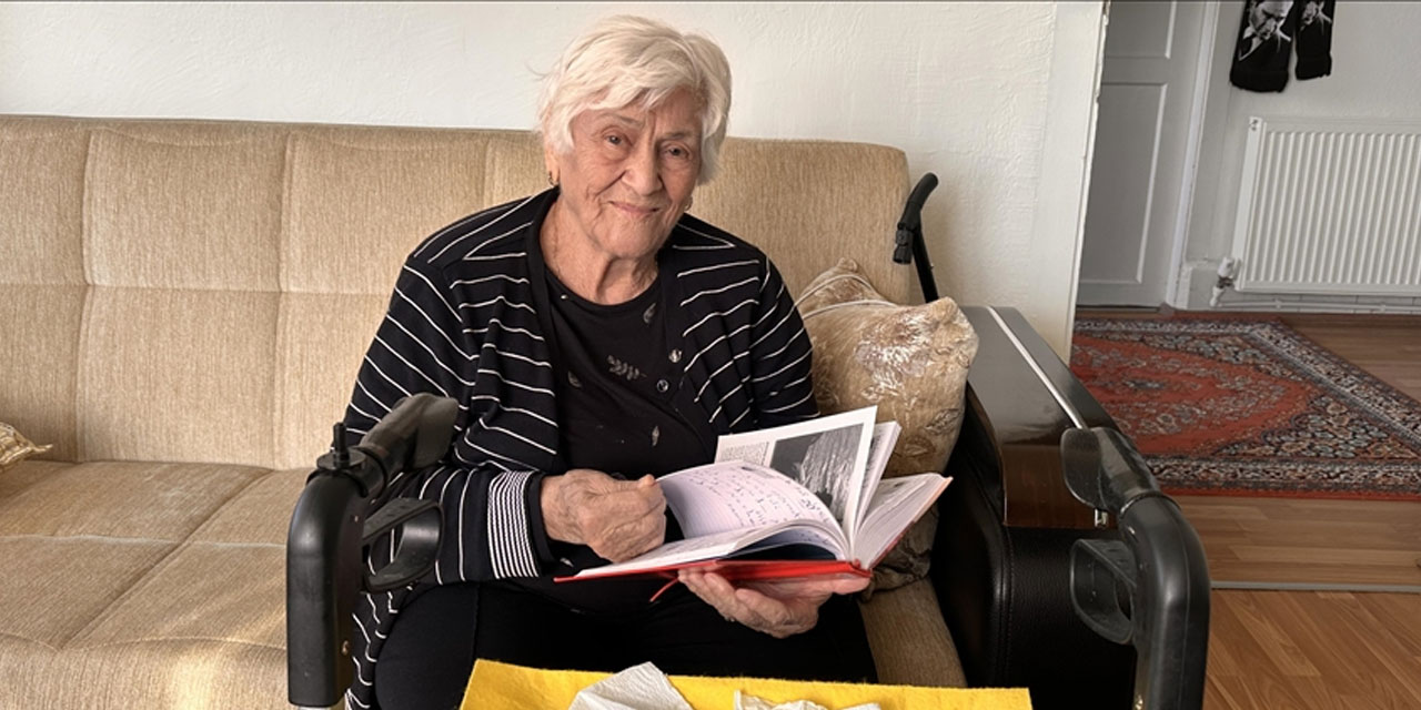 97 yaşındaki Hanife teyze 30 yıldır günlük tutuyor