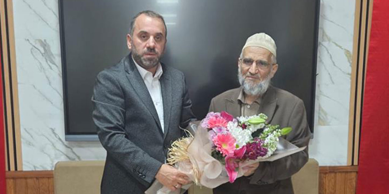 Rize İl Müftüsü Çakmakçı'dan Öğretmeni Saruhan Hoca'ya Vefa