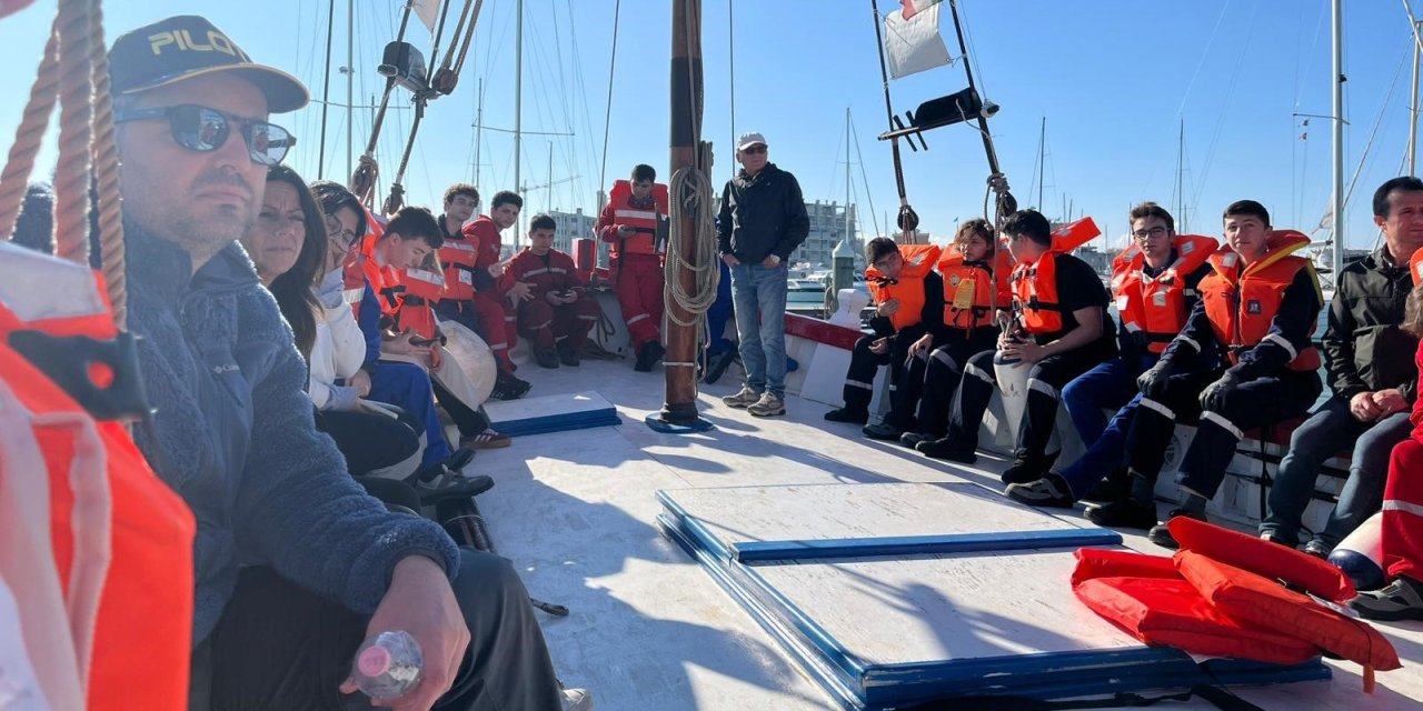 Rize'de liseli denizciler Avrupa'ya açılıyor