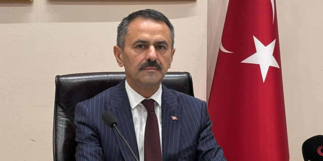 Kocaeli Valisi Aktaş: "Gemide 1 kişi kaldı, kurtarma çalışmaları sürüyor"