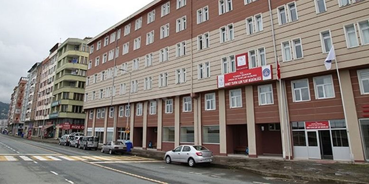 Rize'de Üniversite Öğrencisi 5. Kattan Düştü, Hayati Tehlikesi Sürüyor