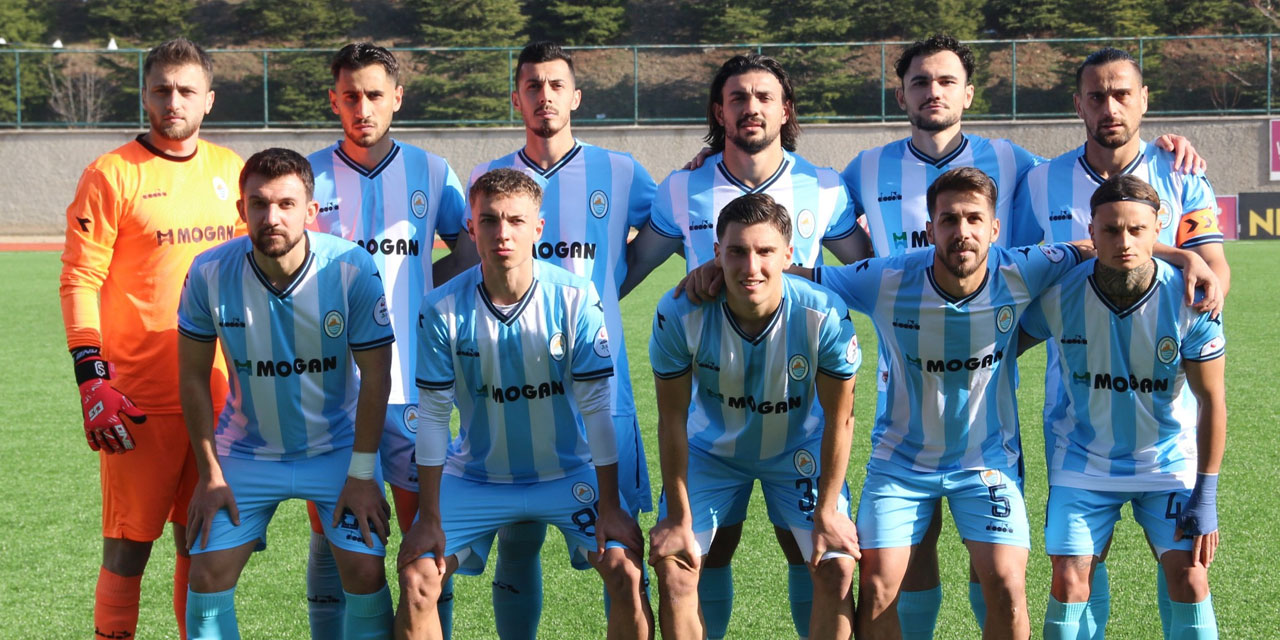 Pazarspor Son Anda Yıkıldı!