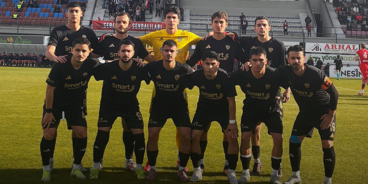 Çayelispor, 10 Kişi Mücadele Ettiği Maçta Namağlup Liderin Serisine Dur Dedi