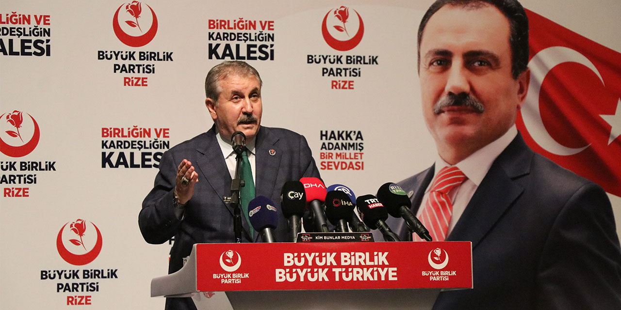 BBP Lideri Destici'den ÇAYKUR İşçisine Kadro Sözü: "Mevsimlik İşçiler 12 Ay Çalışsın!"