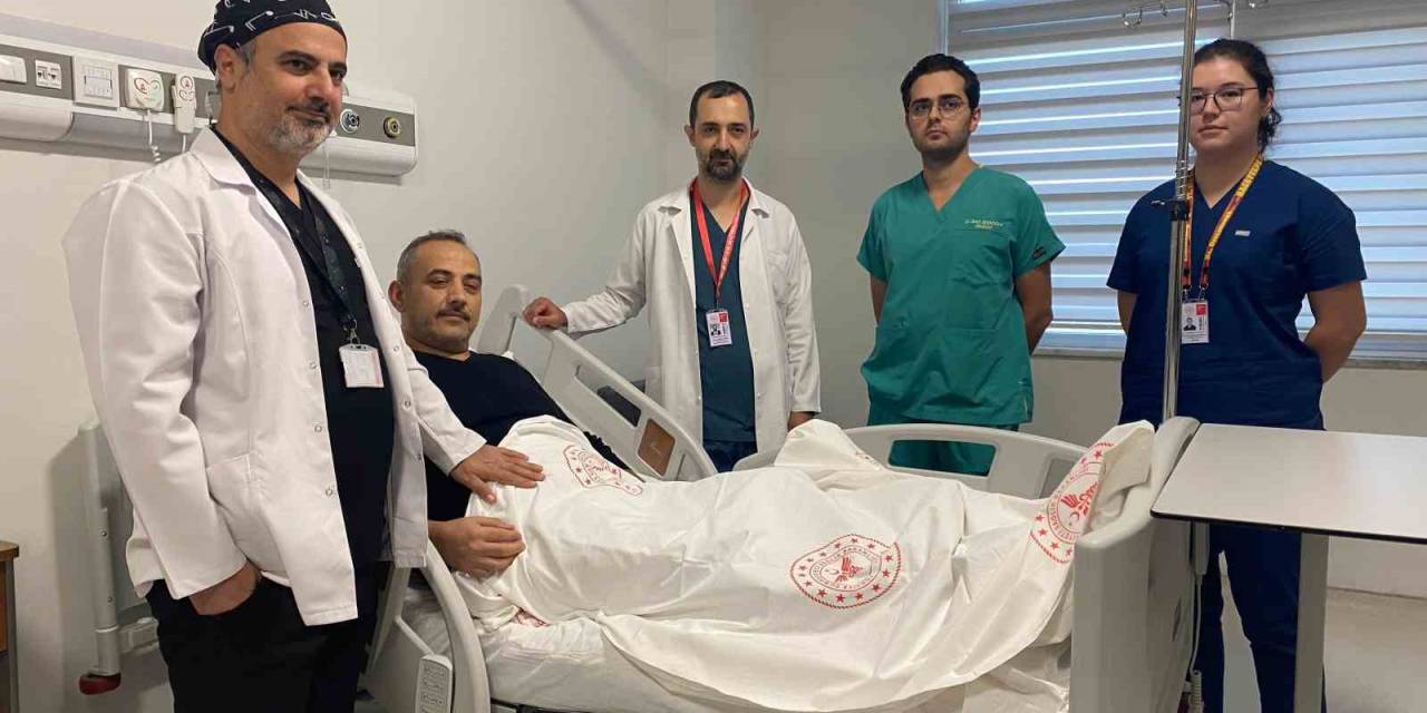 Kilo Aldığını Sandı, 7 Buçuk Kilogramlık Dev Böbrek Kitlesi Taşıdığı Ortaya Çıktı