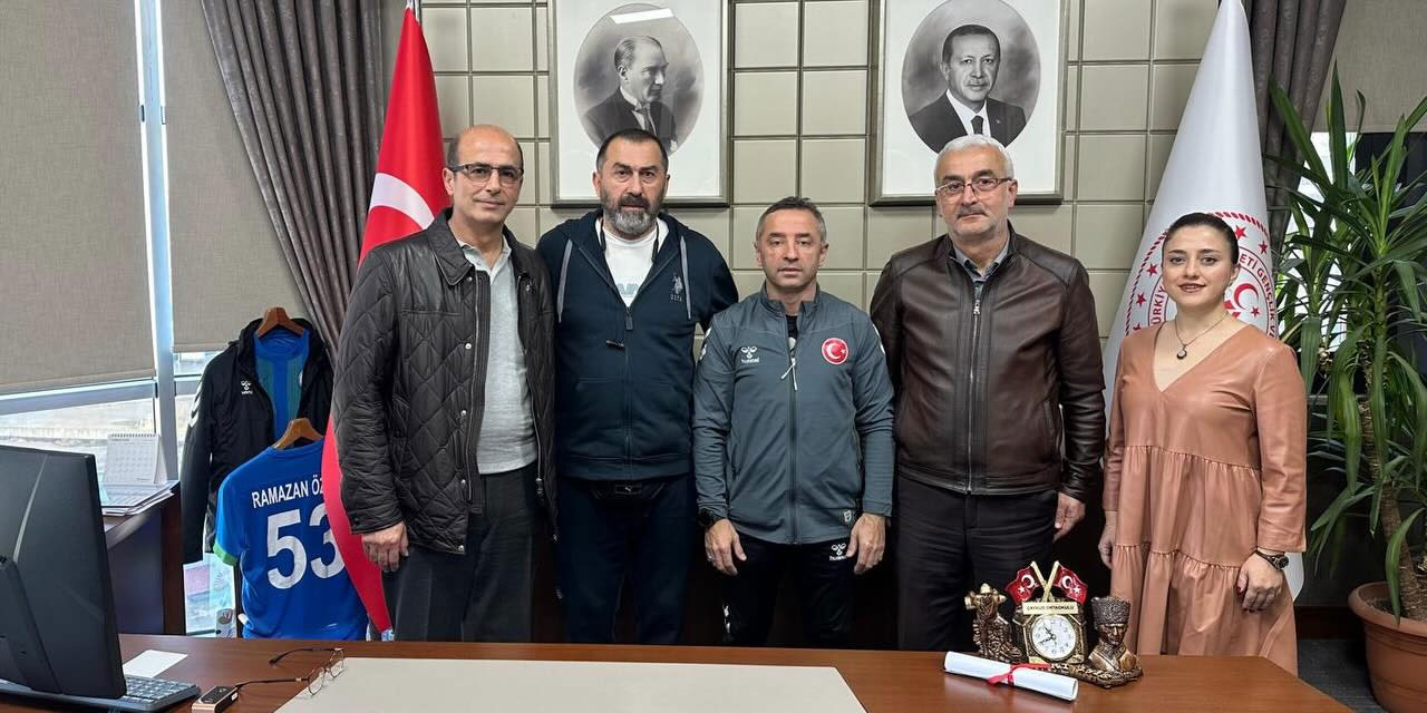 Rize Çaykur Ortaokulu'ndan Çanakkale Ziyareti Sonrası Teşekkür Ziyareti