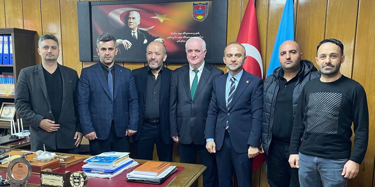 DEVA Partisi’nden Rize Taksilerine TOGG Desteği: "Mesele Yerli Üretimi Desteklemek ve Esnafı Rahatlatmak"