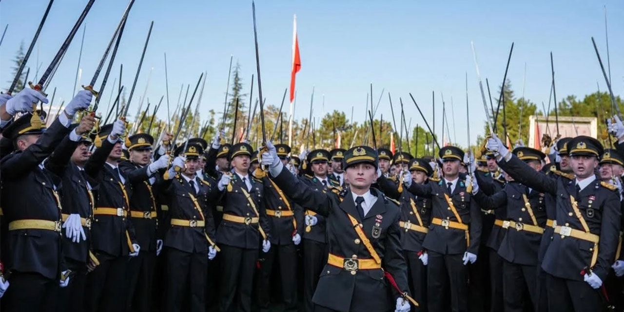 Ebru Teğmen'e Rizeli ünlü iş insanı sahip çıktı: Yeni mesleği belli oldu