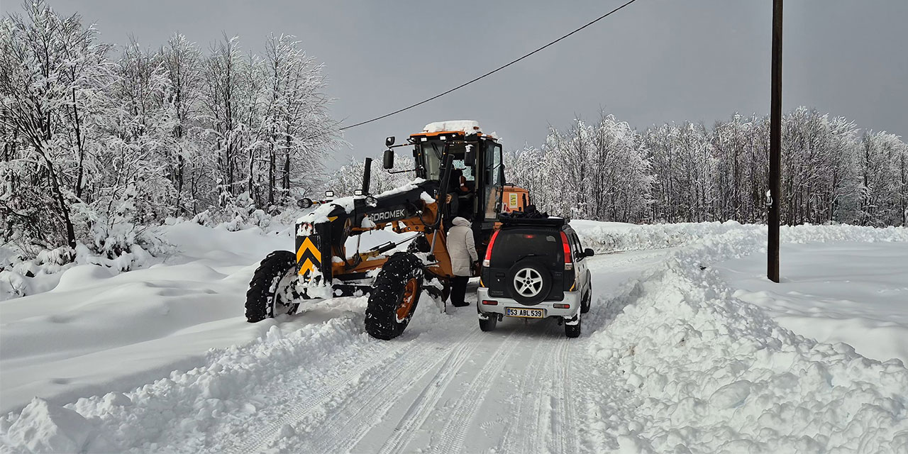 Handüzü Yaylası'ndan kar manzaraları