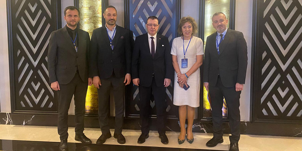 Afetlere Hazırlıkta Rize Örneği: Bakanlık Eğitiminde Plaketle Onurlandırıldı!