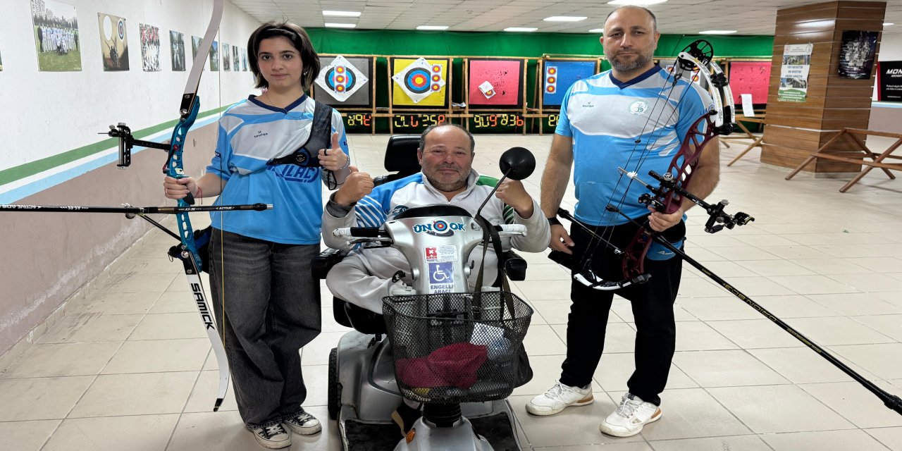 Bedensel engelli okçuluk antrenörü, milli takıma sporcu yetiştiriyor