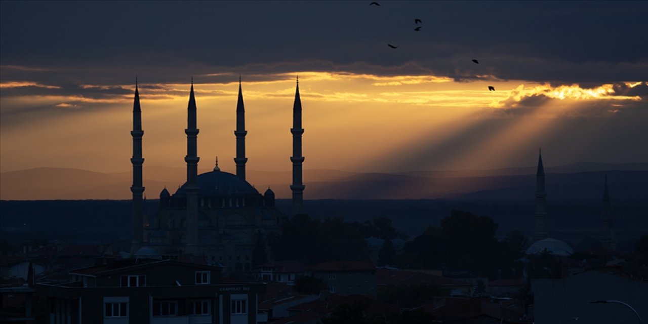 Mukaddes üç aylar yarın başlıyor