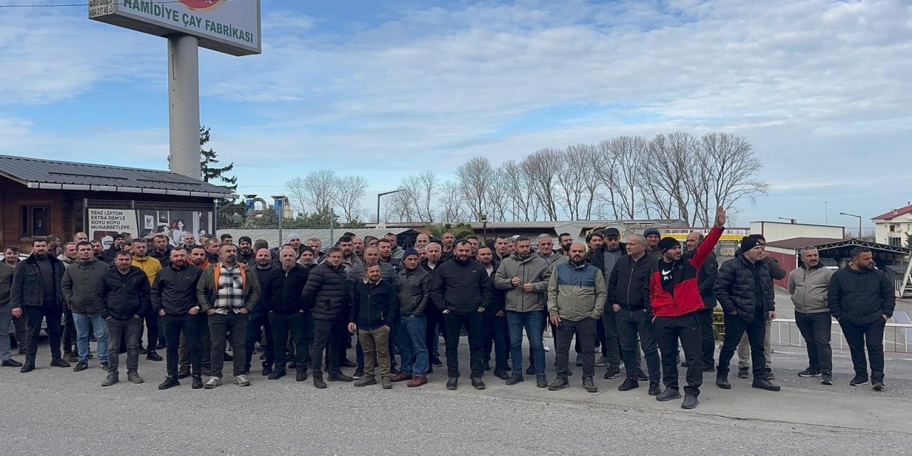 Rize'de satılan çay fabrikasının işçilerinin tazminat pazarlığı
