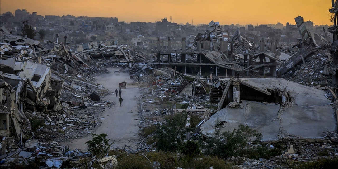 İsrail ateşkese rağmen Gazze Şeridi'nin çeşitli bölgelerine saldırılar düzenledi