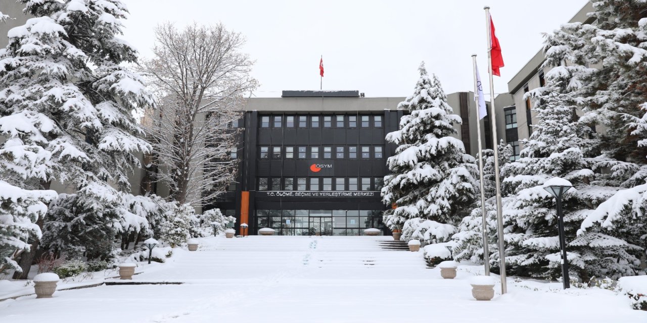 ÖSYM 2025 yılında 8 milyondan fazla adaya sınav hizmeti verdi