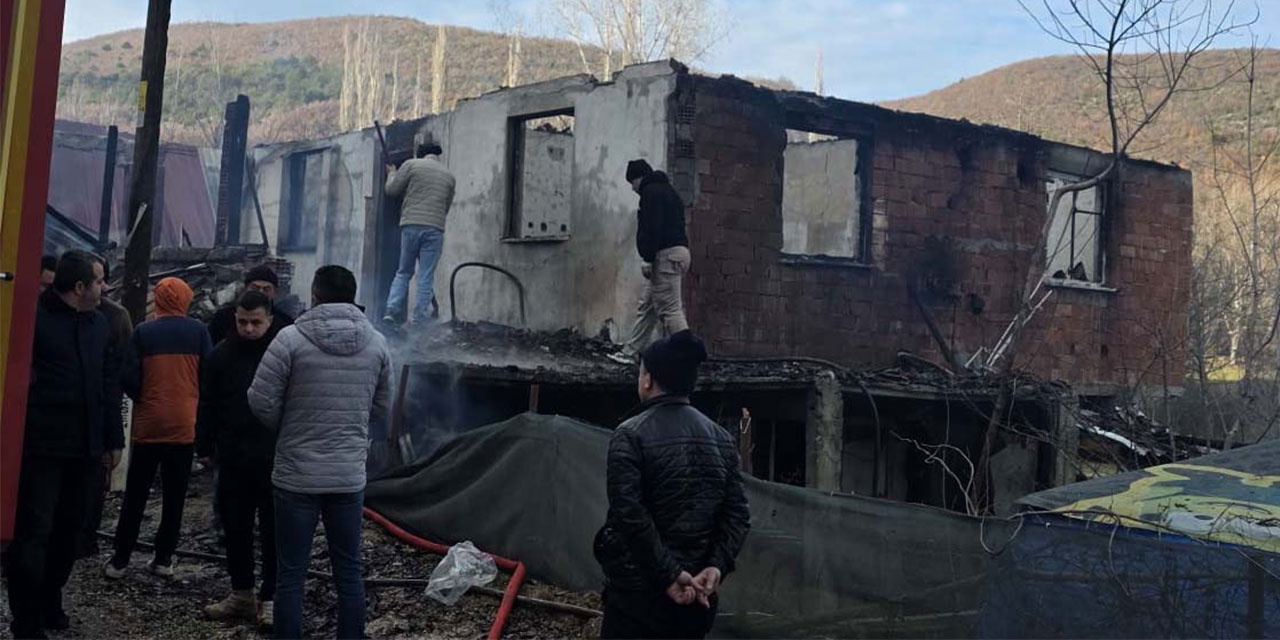 Samsun’da evde çıkan yangında 2 kişi hayatını kaybetti