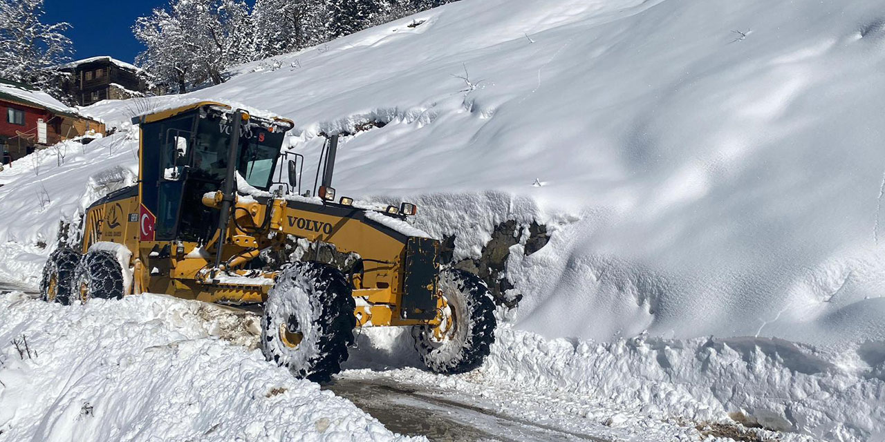 Rize’de Kapalı Köy Yolu Sayısı 7’ye Düştü
