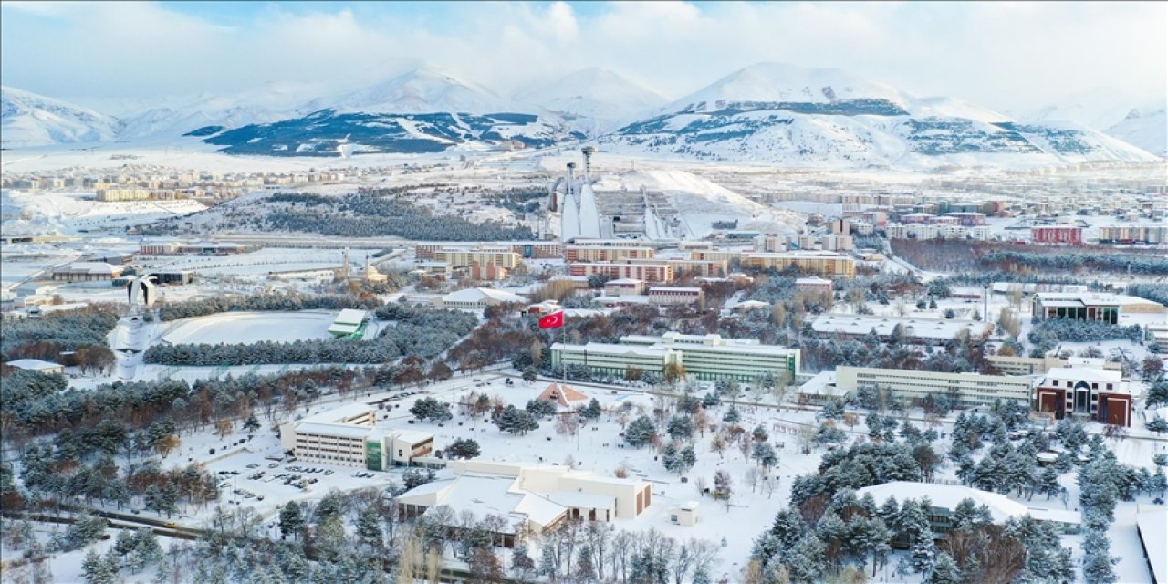 Atatürk Üniversitesi, 2025'te yayın performansını en fazla artıran üniversite oldu
