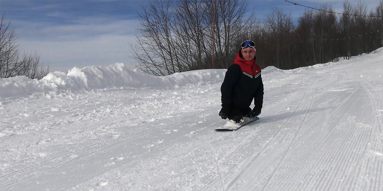 Rize'de 2 bacağı olmayan 'balık adam'ın kayak tutkusu