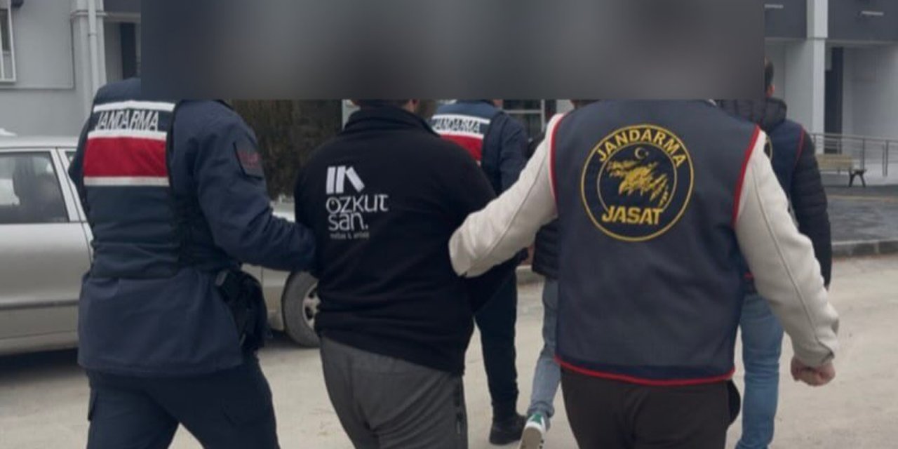 Çorum'da 10 evden hırsızlık yapan 2 şüpheli tutuklandı