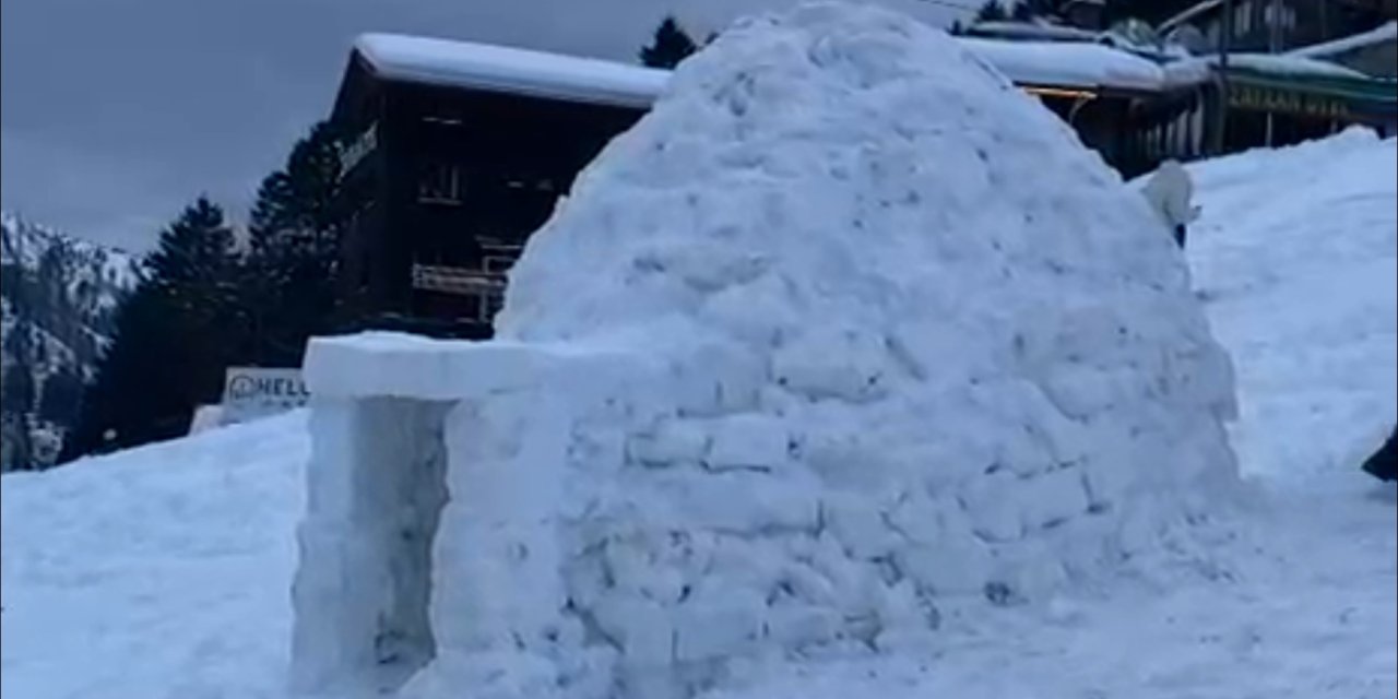 Ayder Yaylası'na yapılan ‘iglolar’ ilgi çekiyor