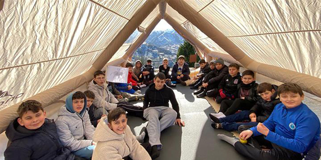 Rize’de Gençler Hem Eğlendi Hem Öğrendi: "Gençliğe Değer" Kampı Tamamlandı